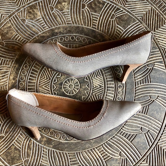 Calvin Klein Jeans Shoes - CALVIN KLEIN JEANS Kaleigh Taupe Leather Heels 8.5